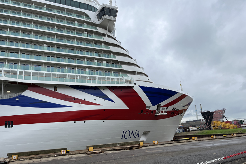 P&O IONA